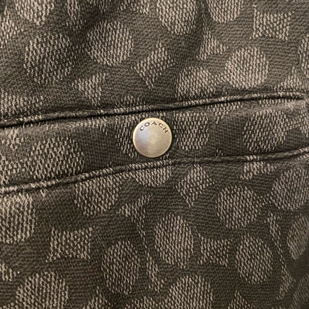COACH Essential Signature Jogger Black and Grey Size Small Luxury Minimalist - Picture 14 of 16